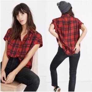 Madewell Central Plaid Red Short Sleeve Button Down in Dahl size small